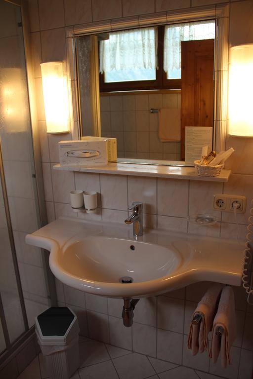 Hotel Winklerhof Holzgau Kamer foto